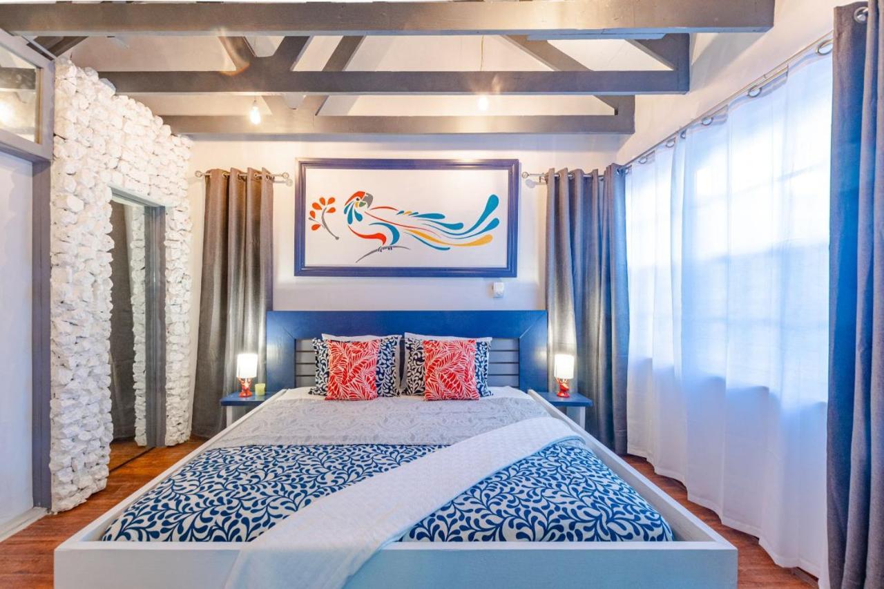 Viking Hill Oceanfront & Apartamento *