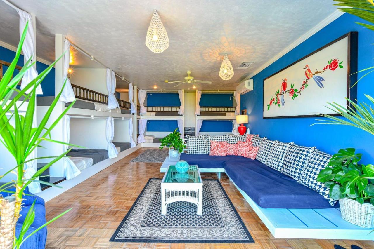 Viking Hill Oceanfront & Apartamento Nassau